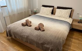 Top Center Apartment In Veliko Tarnovo